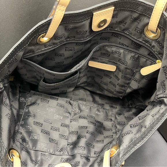 Michael Kors Black Leather Bag - Picture 8 of 9